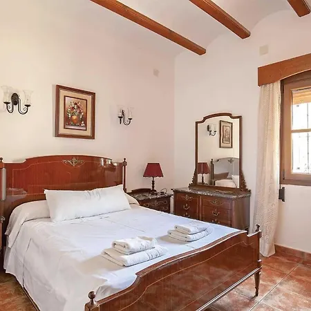 Sleeps 14 Air Con Wifi Villa *